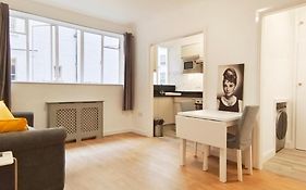 Neptune Flat 9 At Marble Arch